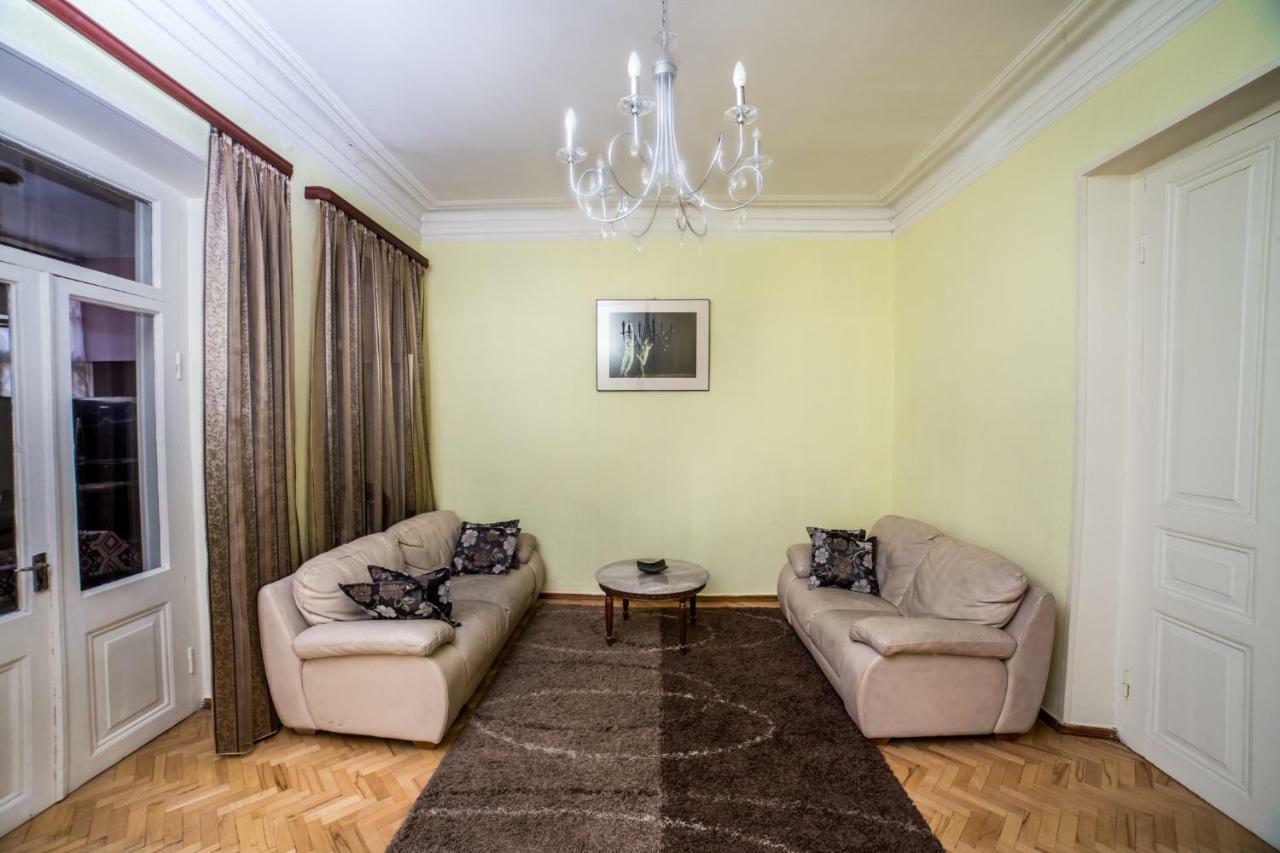 Gold District Apartment Τυφλίδα Εξωτερικό φωτογραφία