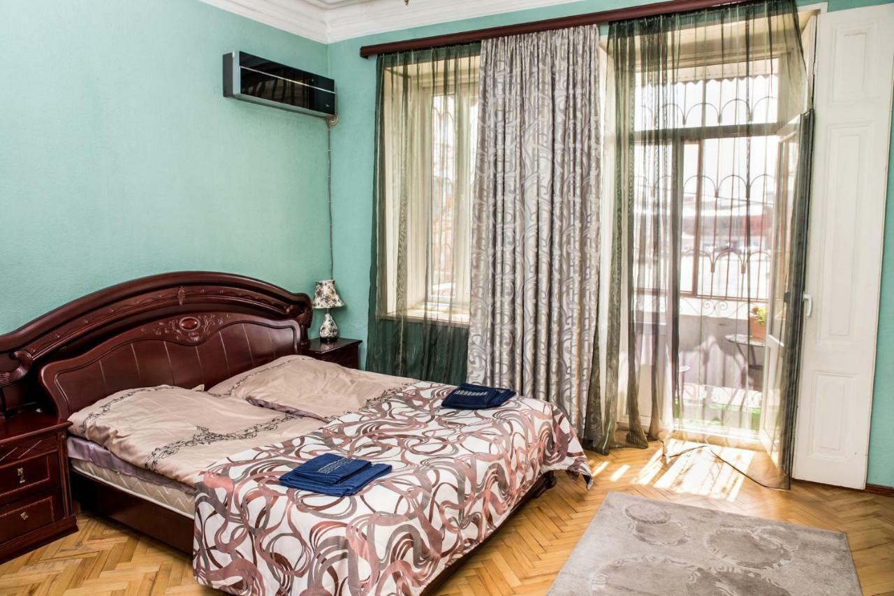 Gold District Apartment Τυφλίδα Εξωτερικό φωτογραφία