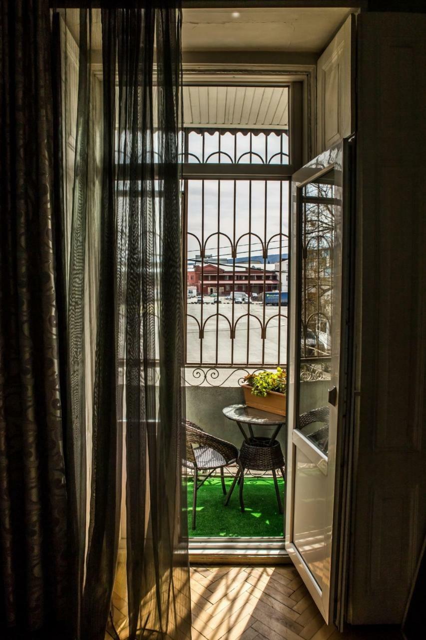 Gold District Apartment Τυφλίδα Εξωτερικό φωτογραφία