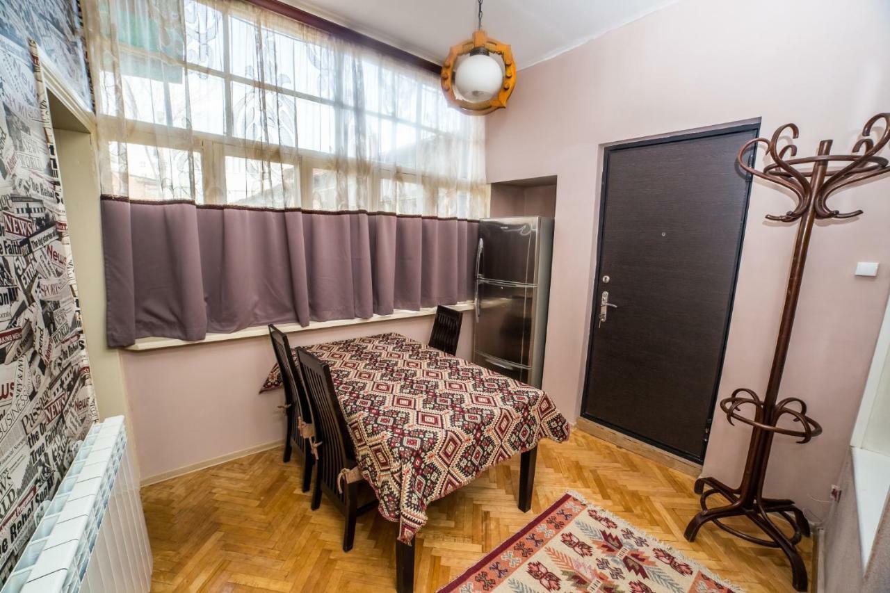 Gold District Apartment Τυφλίδα Εξωτερικό φωτογραφία